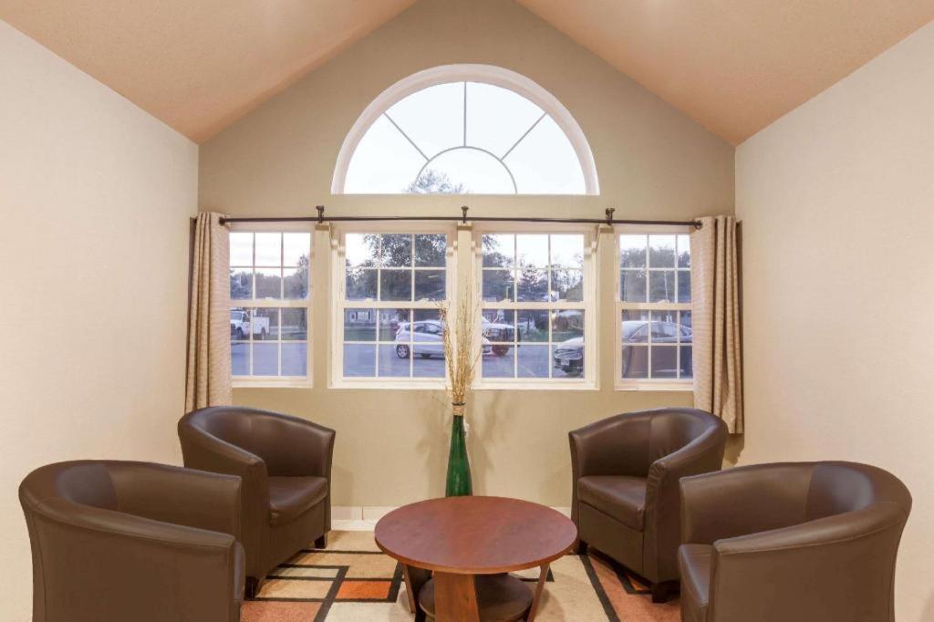 Hotel Super 8 By Wyndham Schenectady - Albany Area Esterno foto