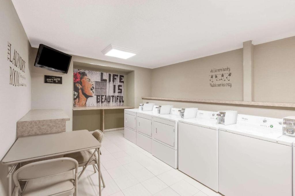 Hotel Super 8 By Wyndham Schenectady - Albany Area Esterno foto